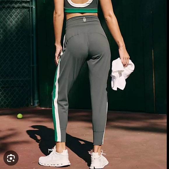 Free People Movement Never Better Colorblock Slim Jogger Grey Women's Medium - Picture 2 of 11